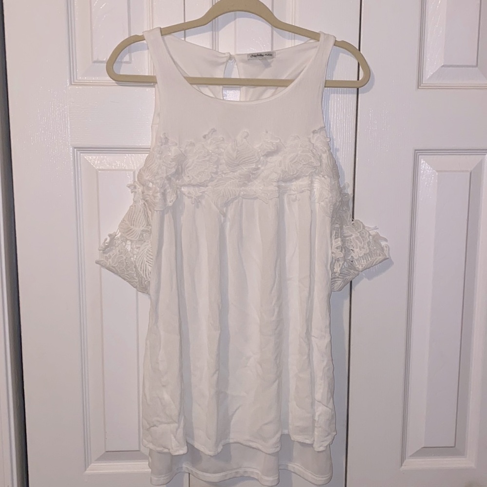 Charlotte Russe White Dress with Floral Design and Side Sleeves